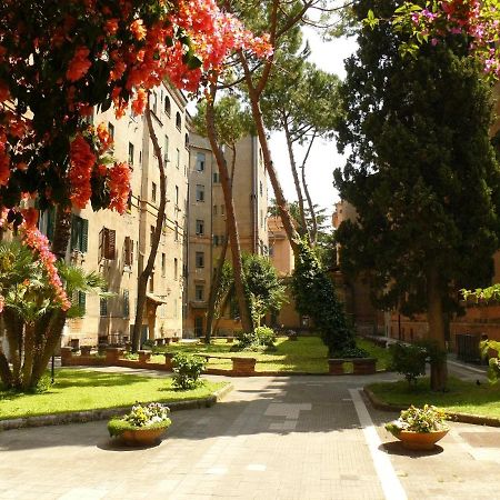Dimora Del Papa Apartments Roma Dış mekan fotoğraf