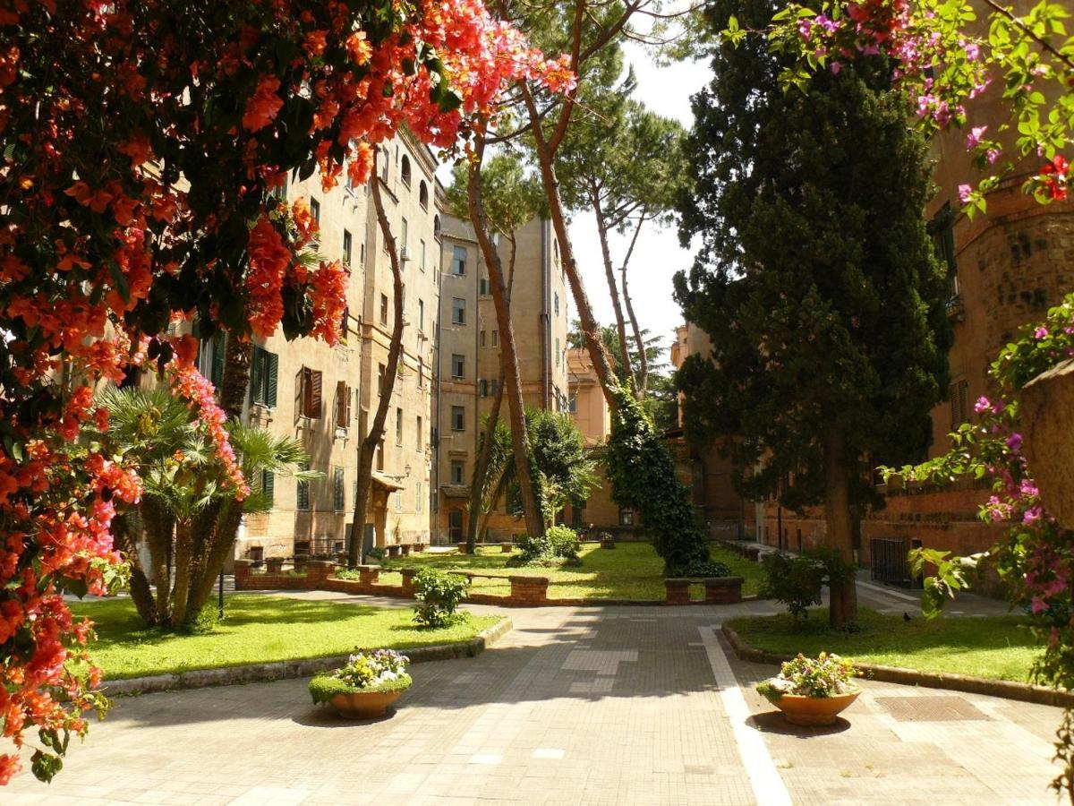Dimora Del Papa Apartments Roma Dış mekan fotoğraf